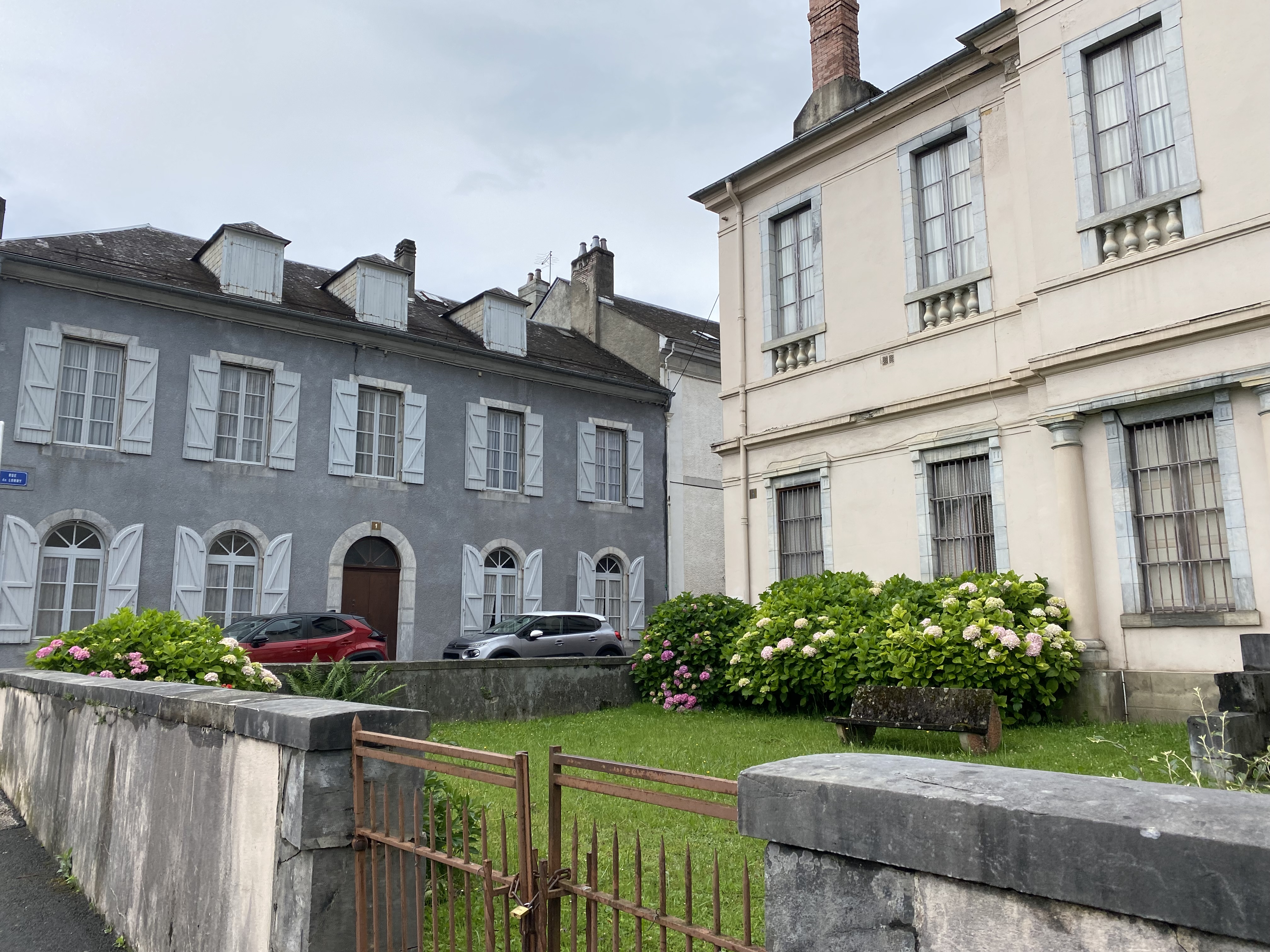 MAISON D’EXCEPTION AU COEUR DE BAGNERES-de-BIGORRE